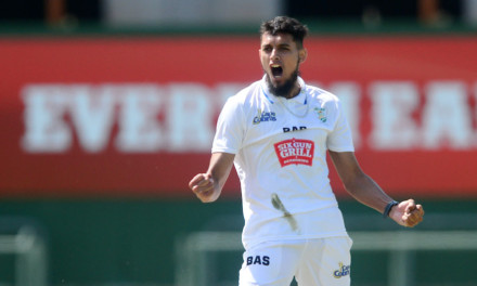 Ziyaad Abrahams dedicates maiden Cape Cobras wicket to late father