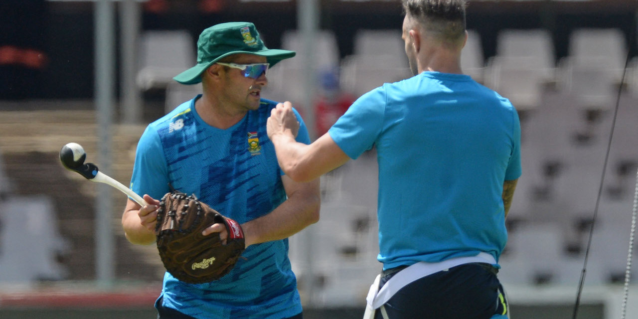 “We have to put on a show” – Mark Boucher