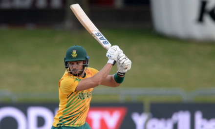 Proteas take the upper hand in fast-scoring tussle | 2nd T20I | South Africa vs India