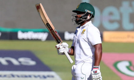 Encouraging performance props up Proteas on Day 1