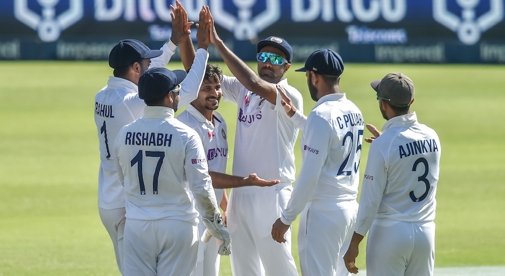 Test hangs in the balance | 2nd Test Day 2 | South Africa vs India