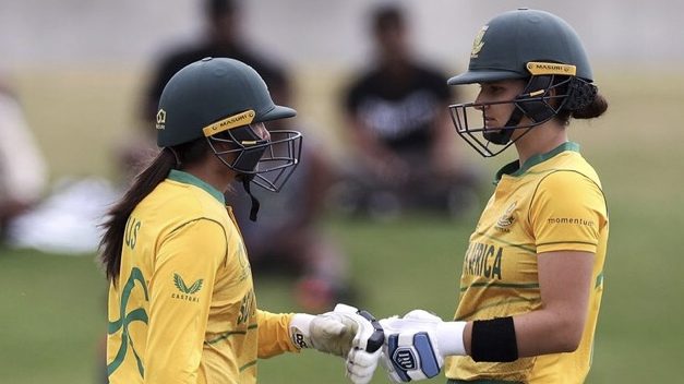 Proteas squeeze out defendable 223