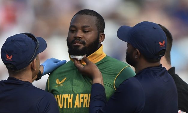 Watch: Who comes in for Andile? | 2nd ODI Preview