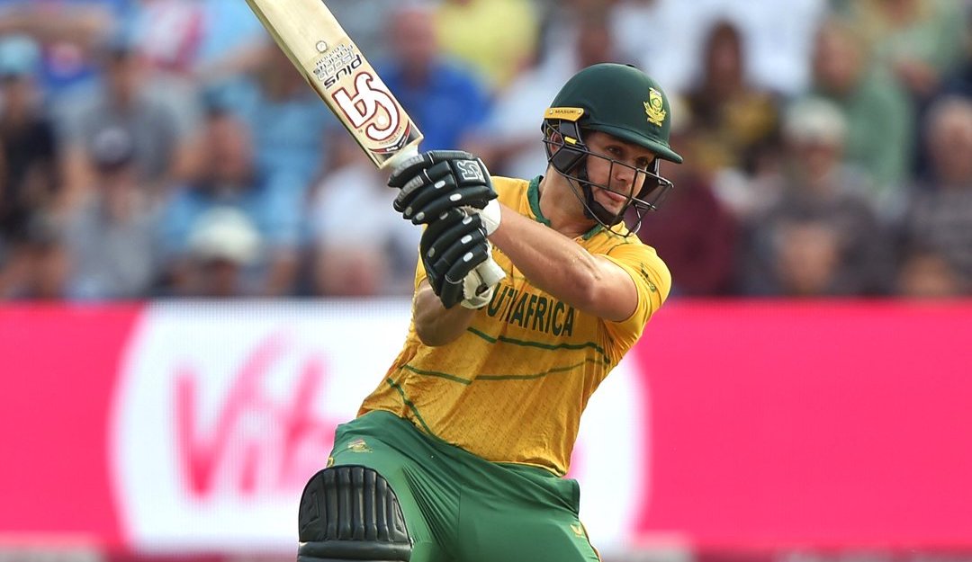 Robust Rossouw and headstrong Hendricks propel Proteas to 207
