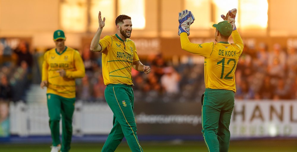 South Africa seal series 2-0 against Ireland with fourth consecutive victory