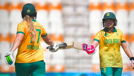 Proteas Women beat Pakistan 2-1