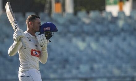 Linde, Brevis, Van Tonder, Fortuin, Moore hit tons | 4-Day Series