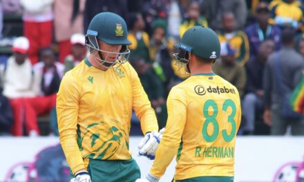 South Africa meet New Zealand in Tri-Series Final 