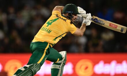 Emphatic win for Proteas, as top 3 mow down 174