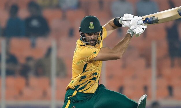 Proteas start off WC with big win against Canada