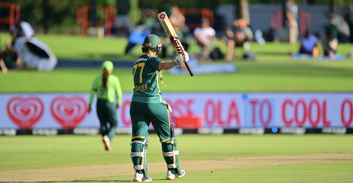 Dercksen Inspires Proteas Women to Emphatic ODI Series Victory