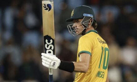 Openers catapult NZ to semifinal