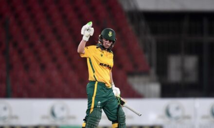 Van Voorst leads SA U19 Women to series advantage over Pakistan